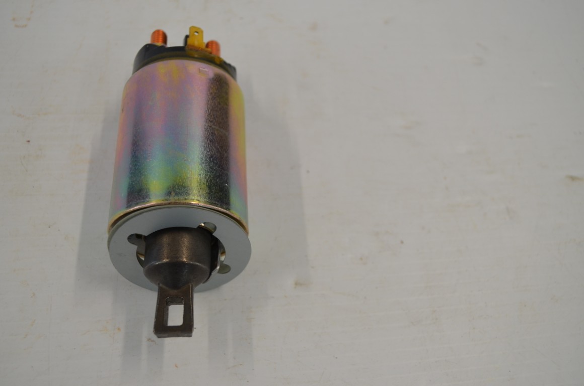 一 Kubota 1C010-63020, switch to fit many Kubota's, superceeded by 1C010-63023 - Image 5