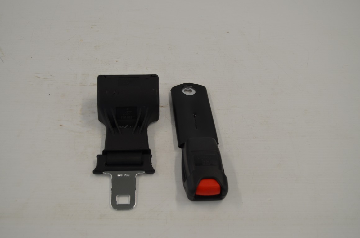 一 Kubota RD57838970. seat belt to fit U55-5 excavator - Image 3