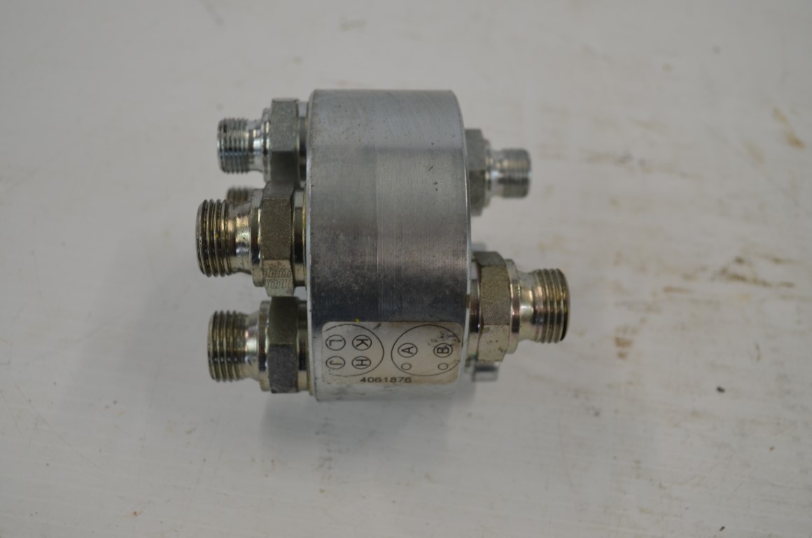 Quicke tilt block take off, part number 60104282 - Image 4