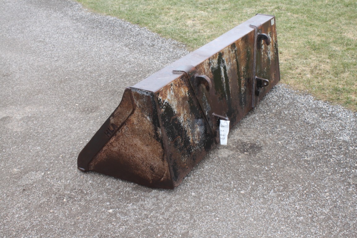 HLA 6.5' material bucket, euro coupler - Image 3