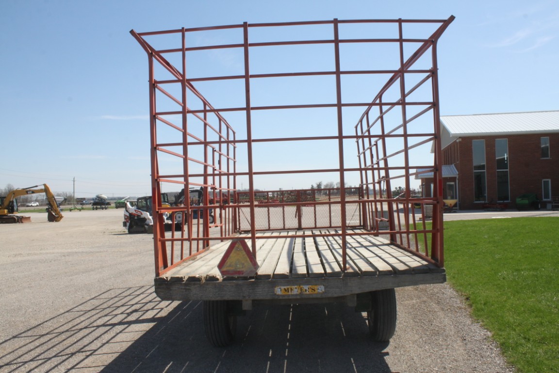 Meyers 18' bale thrower wagon, steel sides, flared top - Image 6