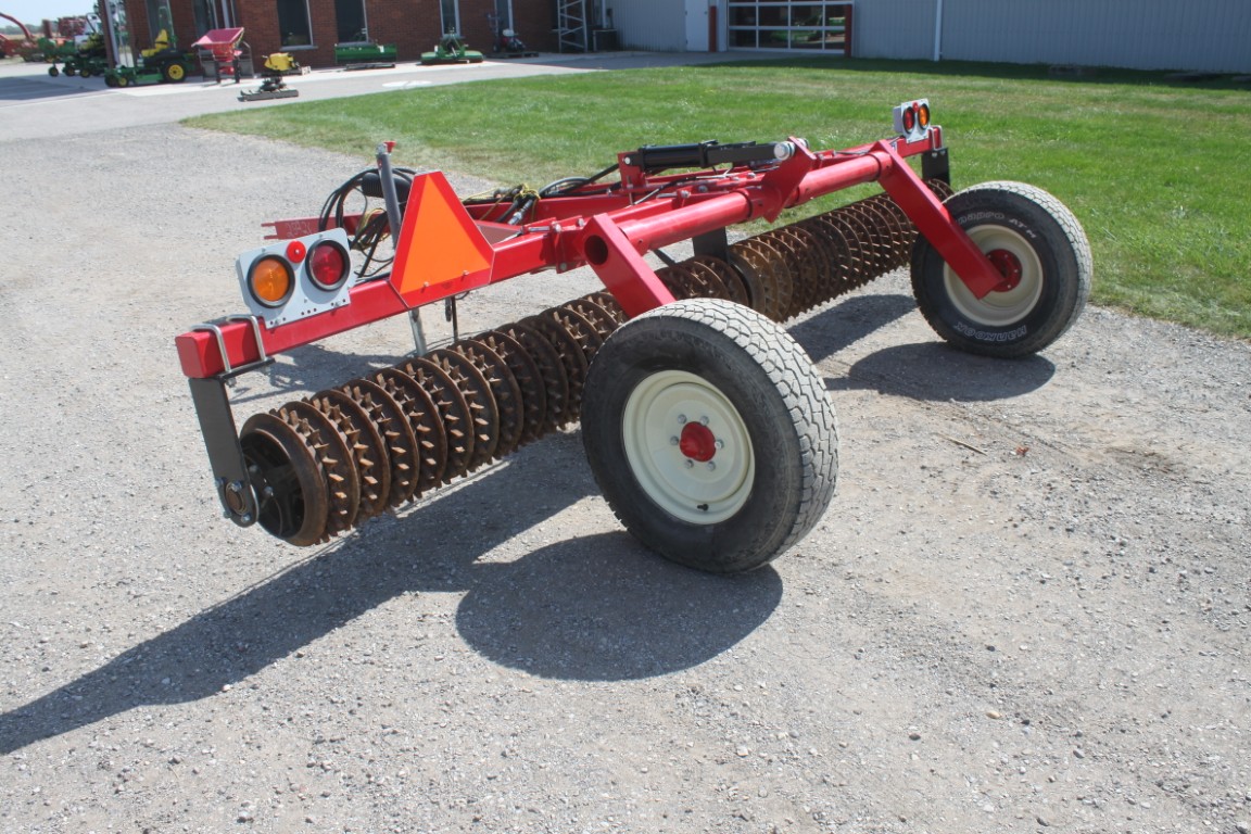 R J 1513 13.5' sprocket packer, hydraulic lift, lights, As New - Image 5