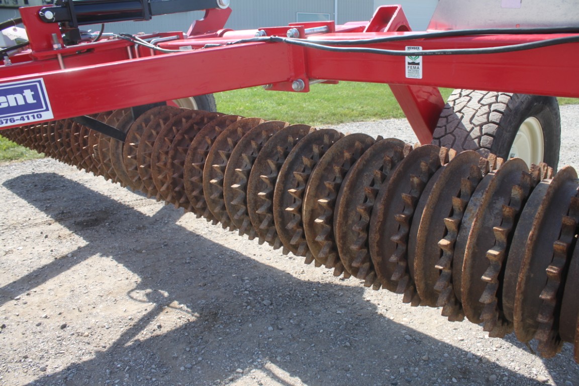 R J 1513 13.5' sprocket packer, hydraulic lift, lights, As New - Image 12