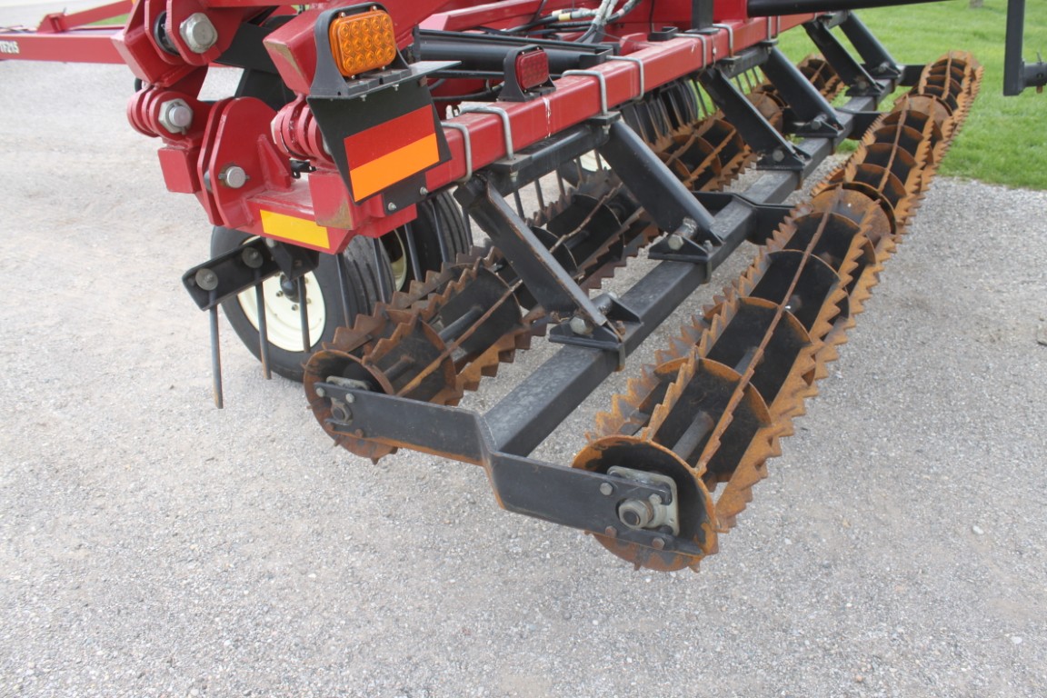 J& M TF215 38' crumbler, double rolling basket, buster bar - Image 8