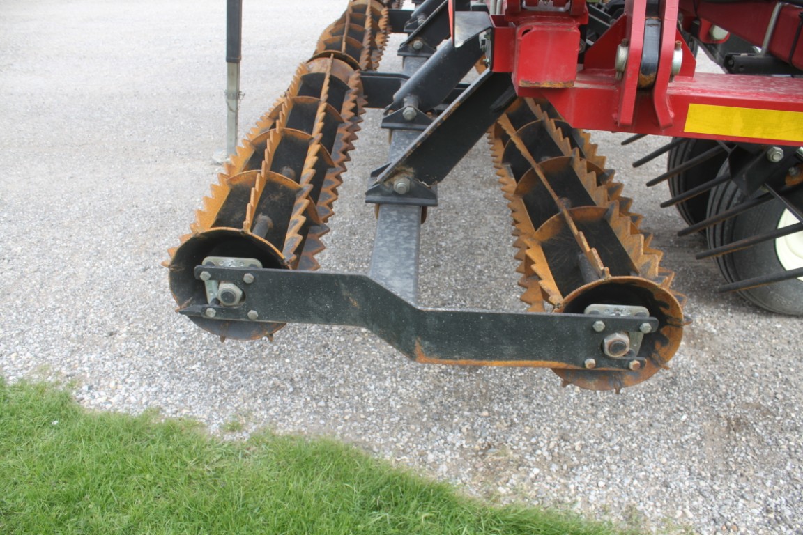 J& M TF215 38' crumbler, double rolling basket, buster bar - Image 10