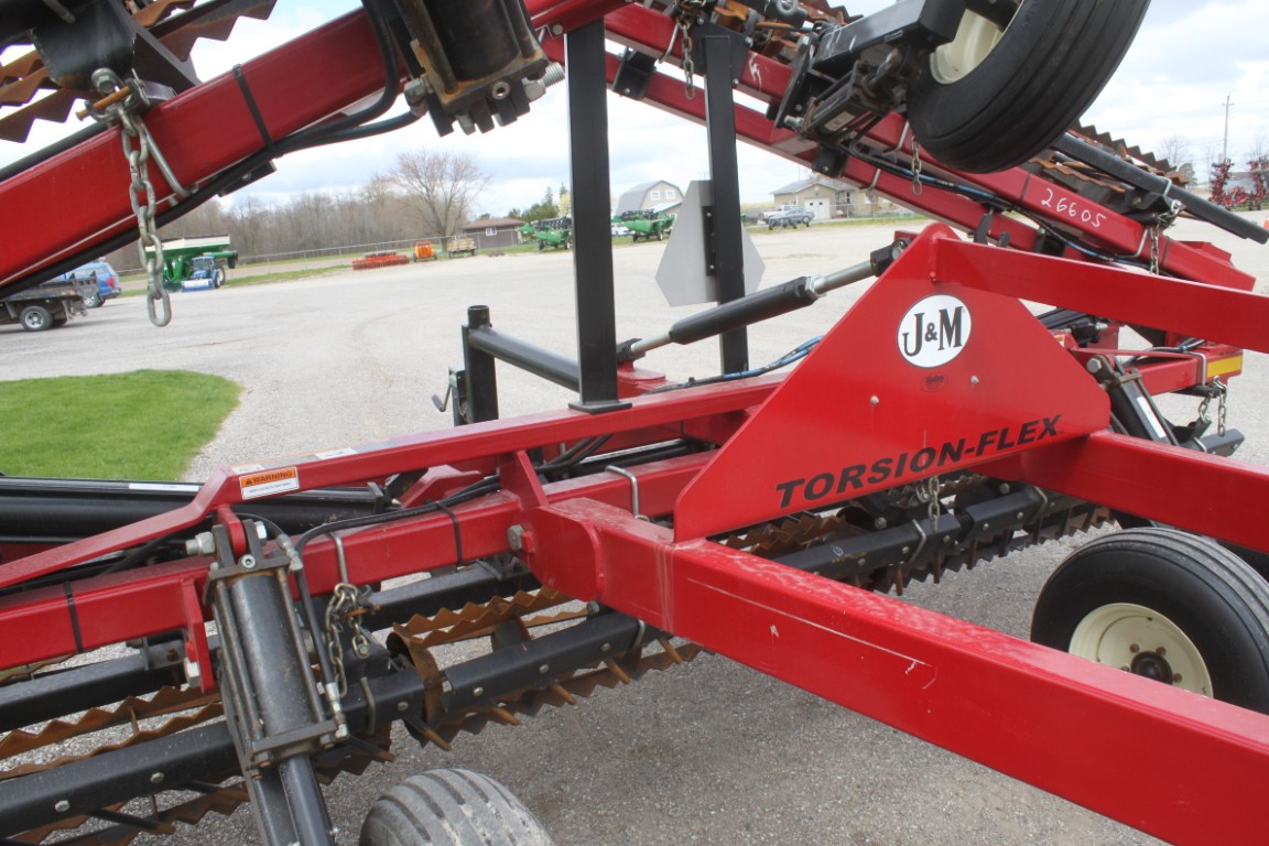 J& M TF215 38' crumbler, double rolling basket, buster bar - Image 12