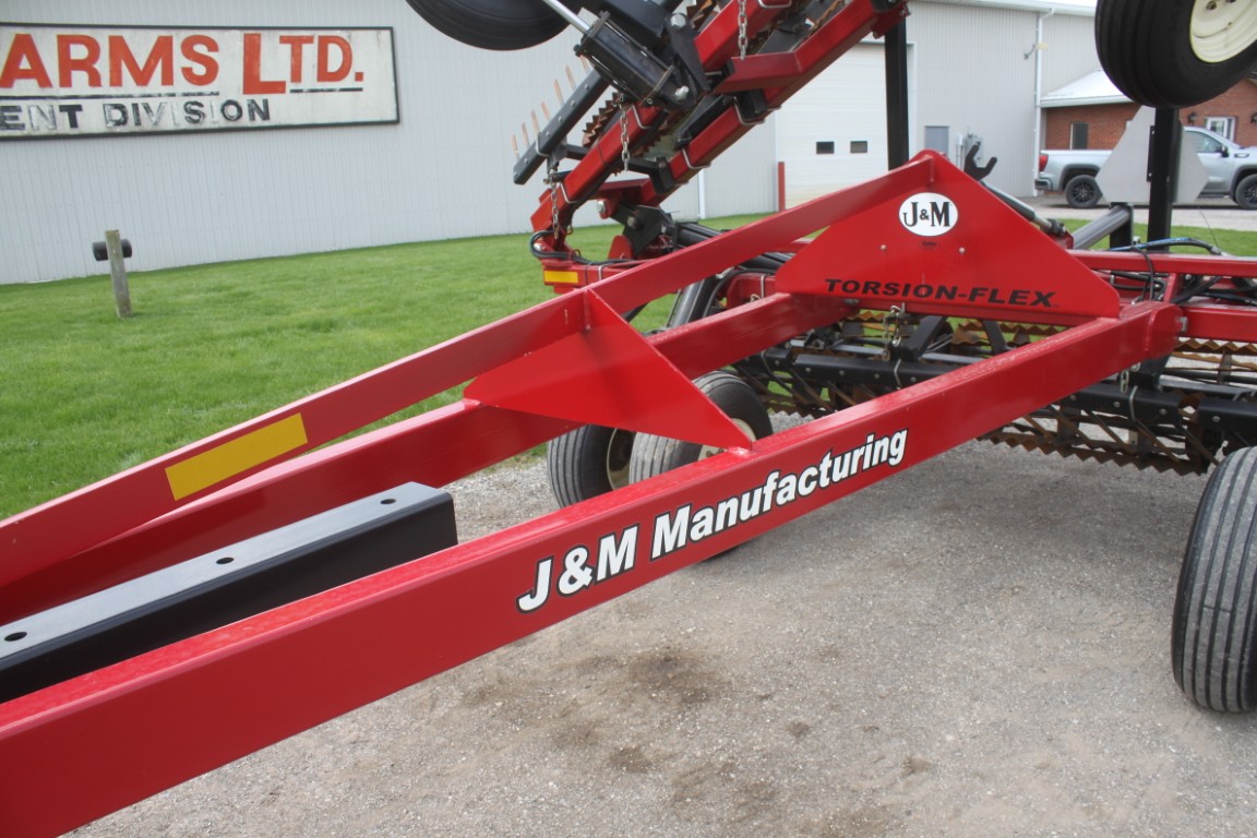 J& M TF215 38' crumbler, double rolling basket, buster bar - Image 13