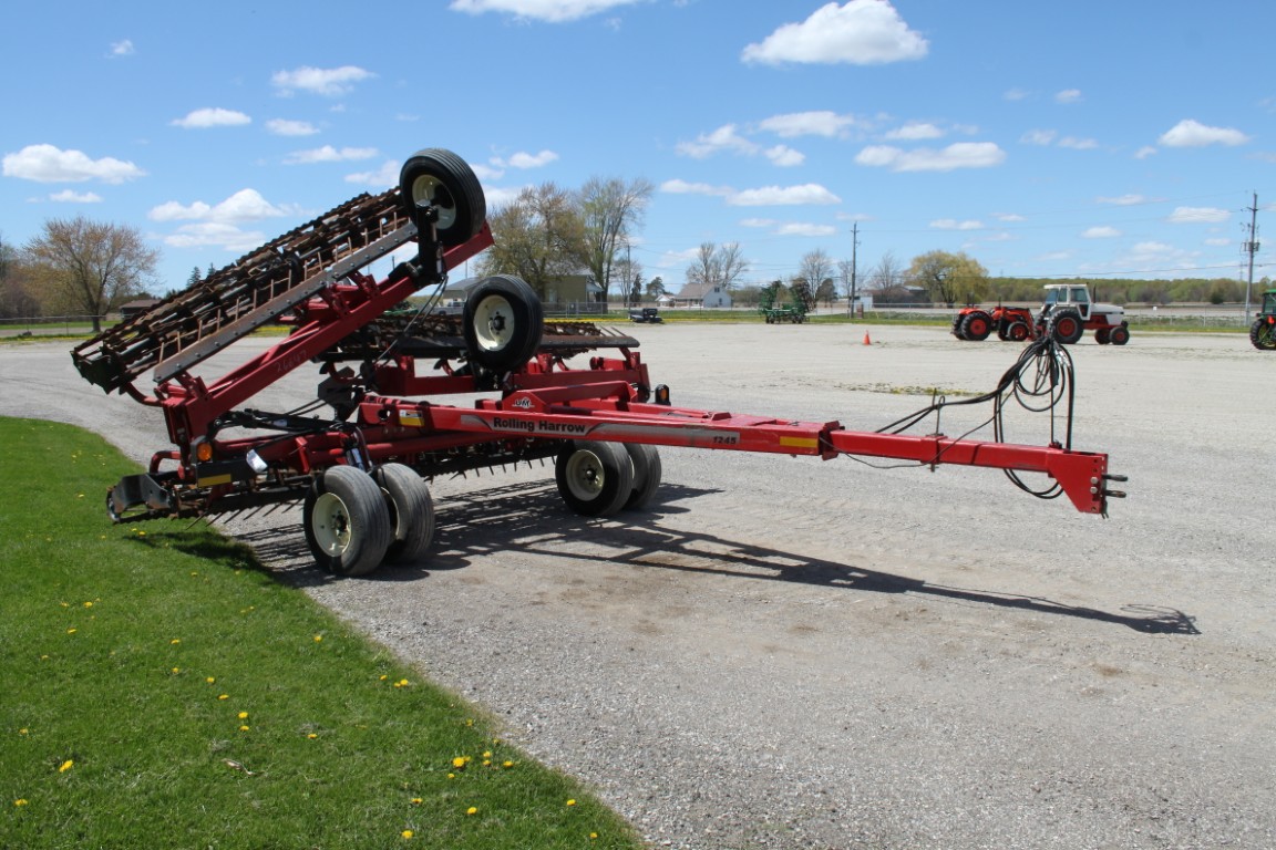 Unverferth 1245R 35' rolling harrow, double basket, leveling bar, gauge wheels - Image 4