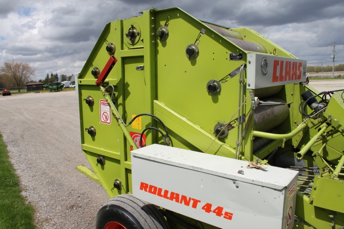 Claas 44S Rollant round baler, twine, one owner - Image 13