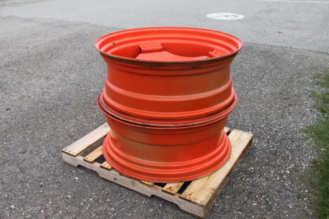 set of 8 bolt steel rims, 6" pilot, 8" bolt circle - Image 3
