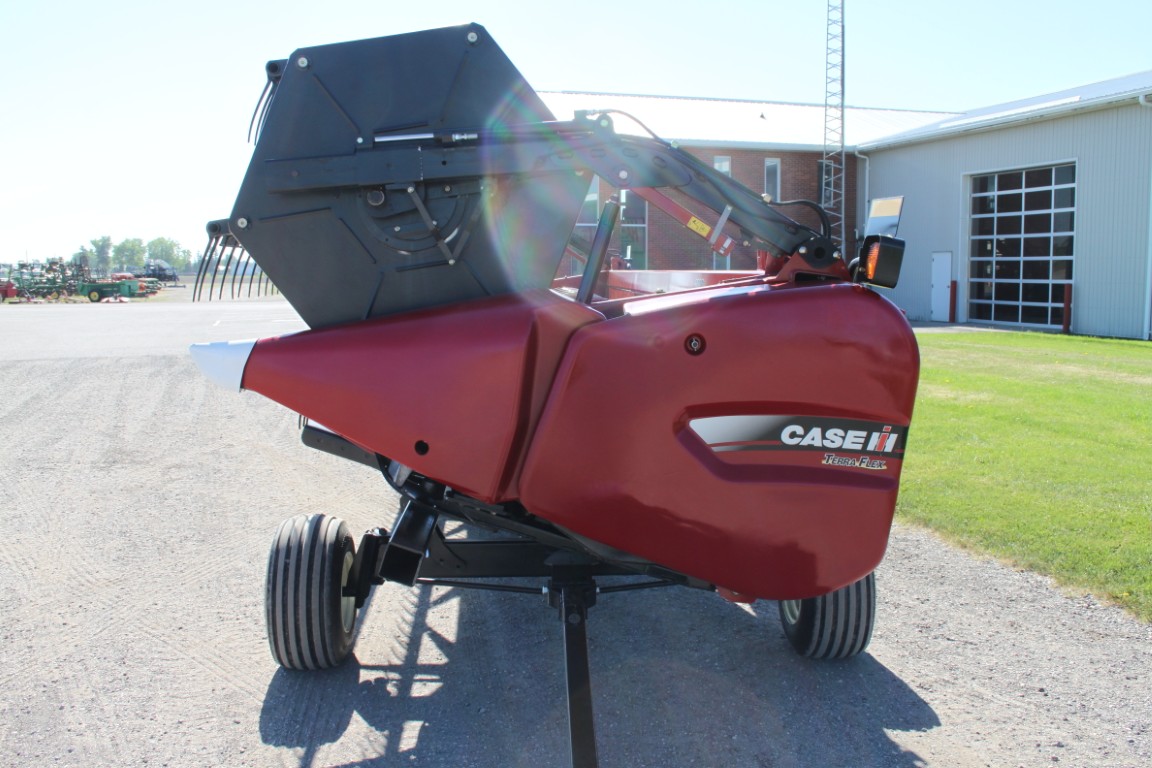 Case/Int 3020 25' flex head, single point hook-up, low acres - Image 7