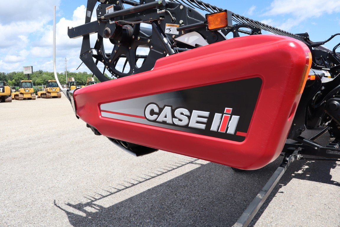 Case/Int 2162 35' flex draper head, flasgship hook-up, flip over reel - Image 9