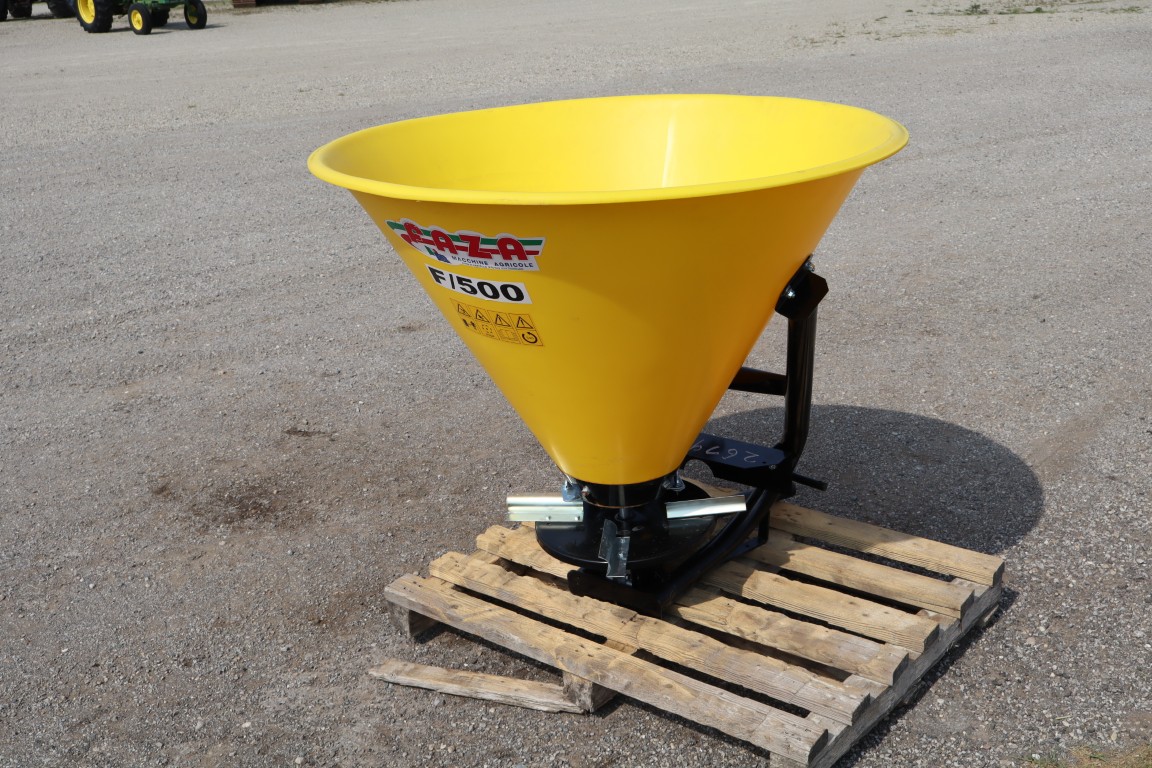Walco Faza F500PVC Fertilizer Spreader Round Hopper w/ bin agitator - Image 3