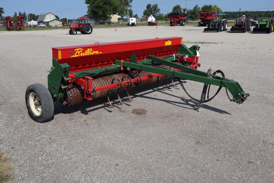 Brillion SS-12 12' grass seeder, hydraulic lift, 572 acres, local trade - Image 4