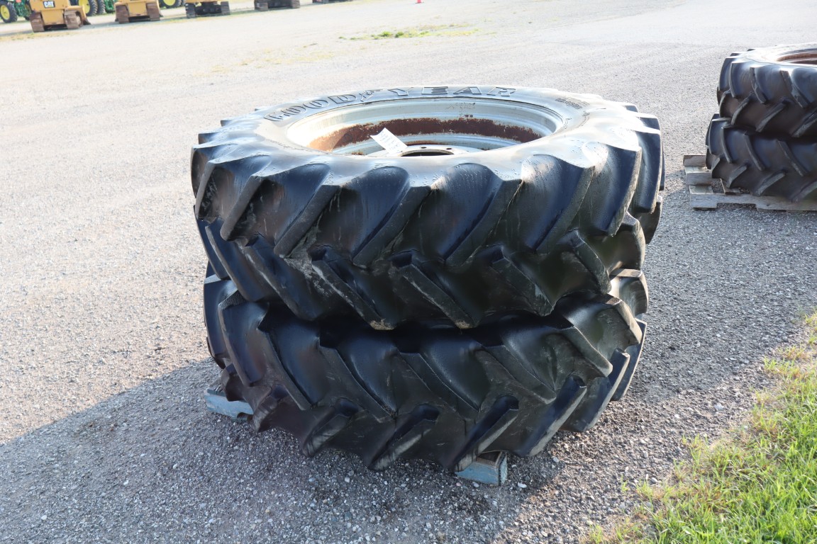 GoodYear set of 2- 18.4R38 tires on Maxxum 8 bolt rims - Image 3