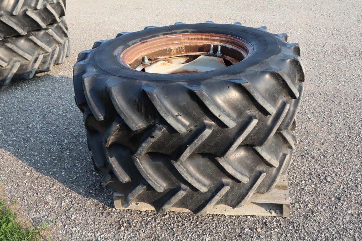 GoodYear set of 2 -14.9R28 tires on Maxxum 8 bolt rims - Image 3