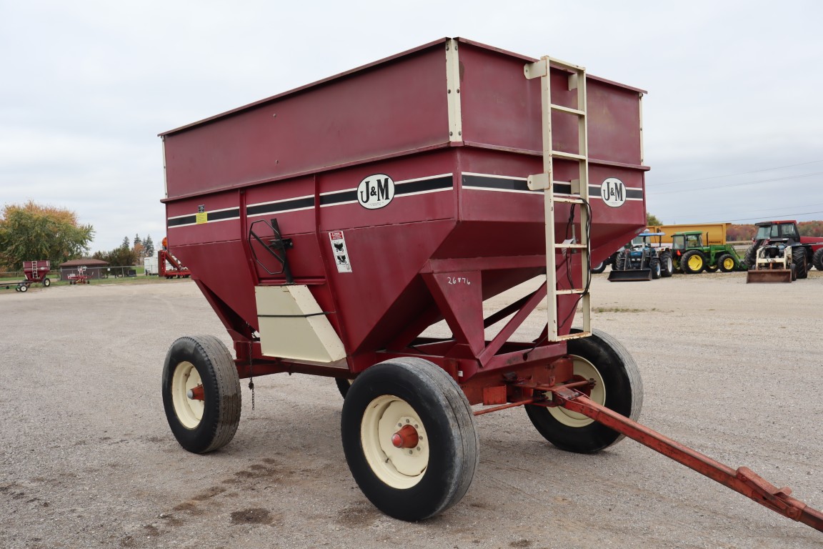J& M 350bu gravity wagon, 11R22.5, light kit - Image 3